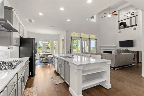 $749,000 | 200 Great Lawn Bend, Liberty Hill, TX 78642