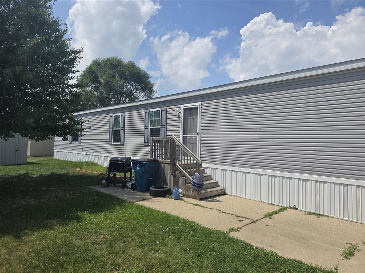 360 East Tuttle Road, Unit 55 Ionia, MI 48846 - Photo 2 of 19