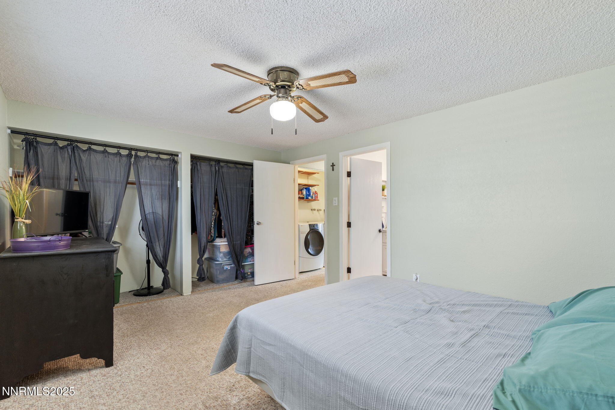 2410 Seneca Drive Reno, NV 89506 - Photo 18 of 32 Primary Bedroom