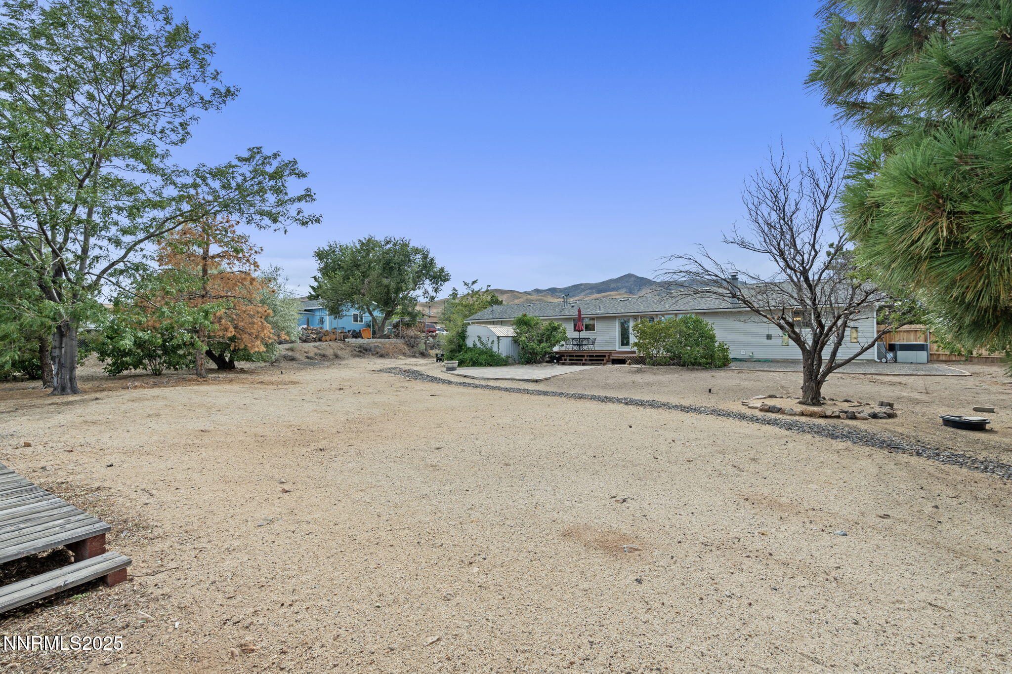 2410 Seneca Drive Reno, NV 89506 - Photo 27 of 32 Backyard