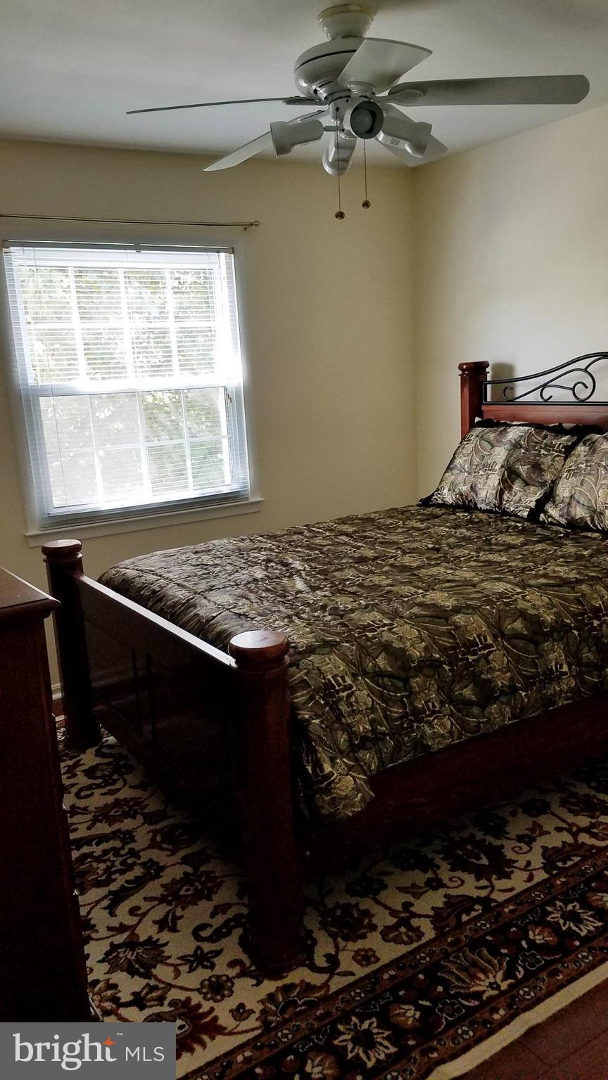 13107 Newgate Road Woodbridge, VA 22193 - Photo 13 of 26 Bedroom
