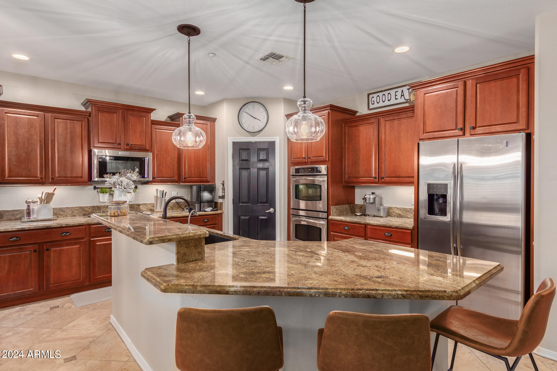 5013 West Rowel Road Phoenix, AZ 85083 - Photo 22 of 57 Large Kitchen Island
