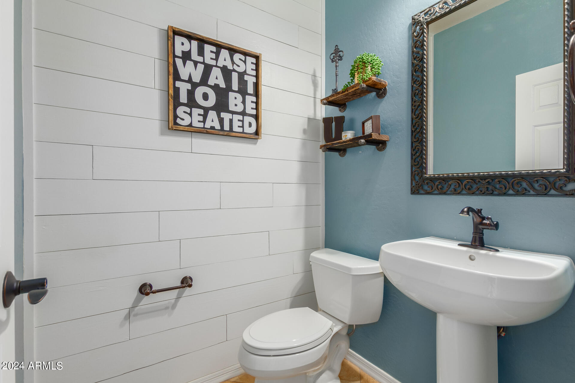 5013 West Rowel Road Phoenix, AZ 85083 - Photo 29 of 57 Powder Room