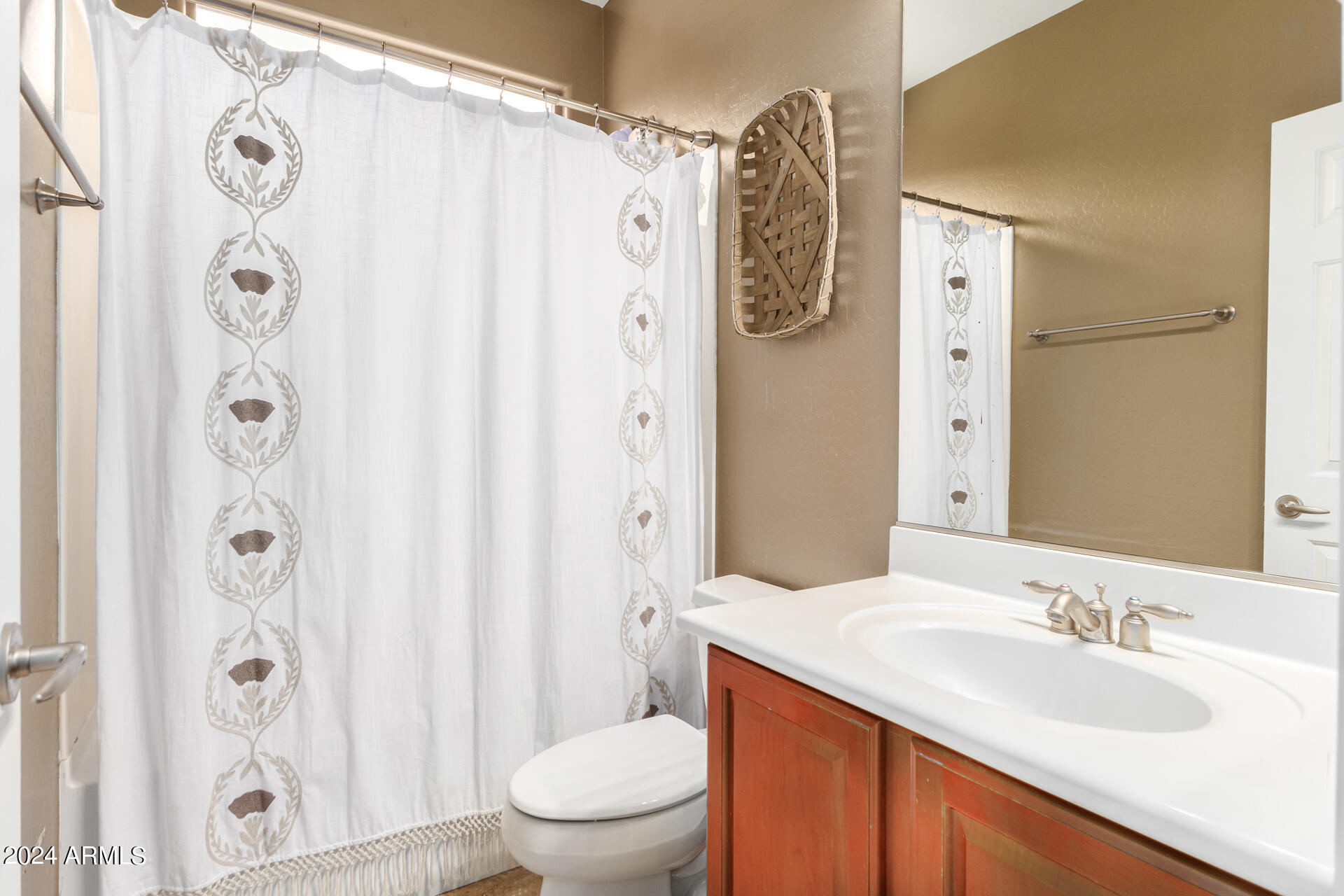 5013 West Rowel Road Phoenix, AZ 85083 - Photo 40 of 57 Master Bath