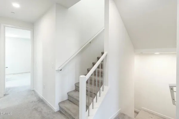 $3,975 | 611 Winchester Drive, Oxnard, CA 93036