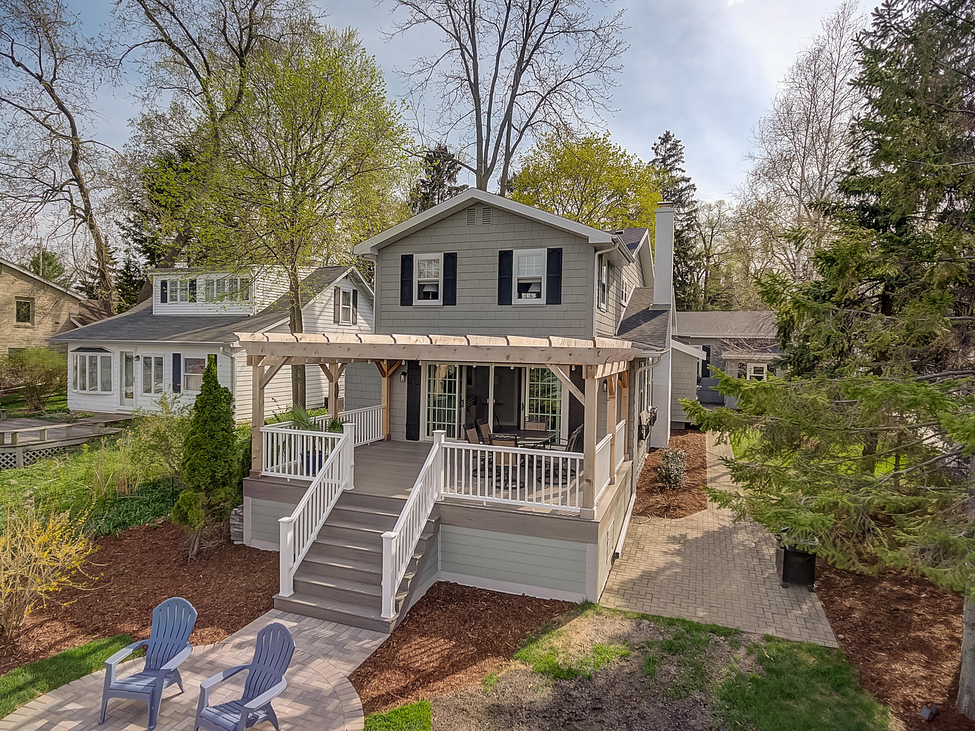 1515 Milwaukee Street Delafield, WI 53018 - Photo 1 of 1 Lakeside