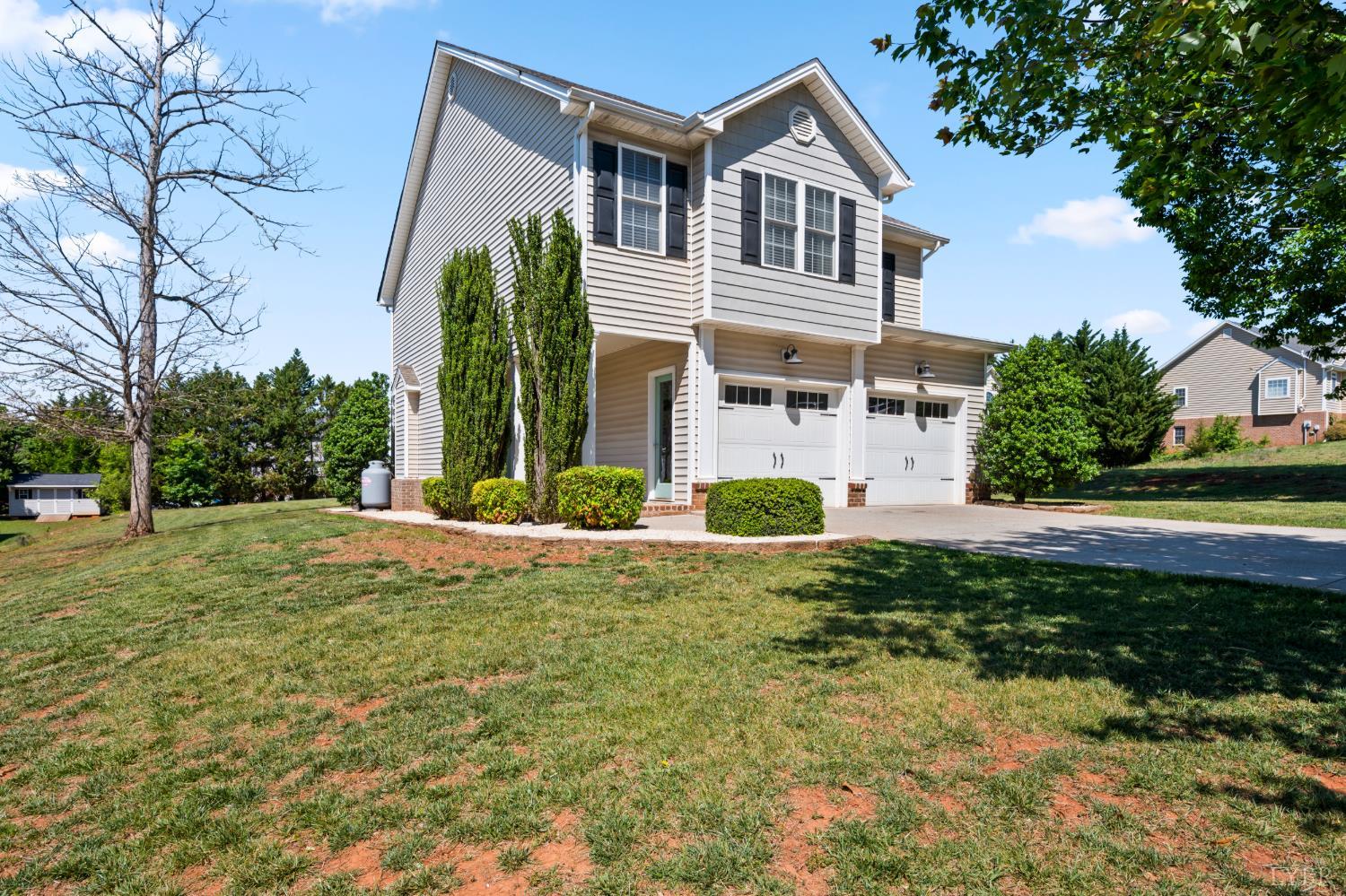 47 Grove Terrace Rustburg, VA 24588 - Photo 2 of 54