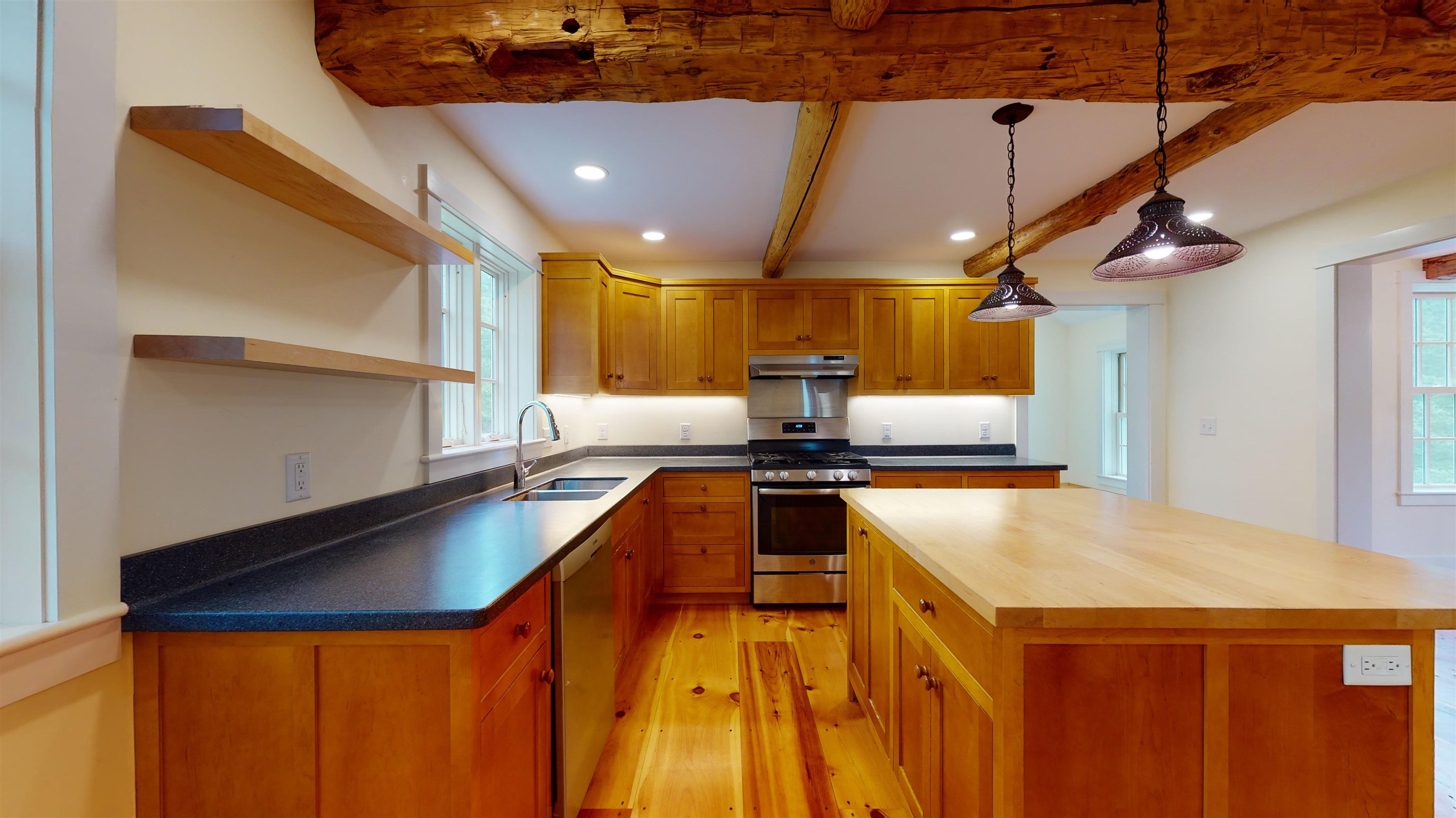 655 Cider Mill Road Cornwall, VT 05753 - Photo 13 of 32