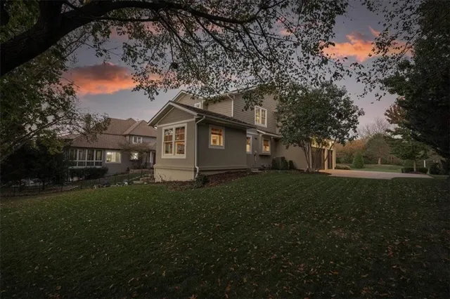 $999,000 | 3208 West 154th Street, Overland Park, KS 66224