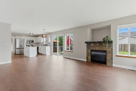 $450,000 | 5313 Briarfield Lane, Lake In The Hills, IL 60156