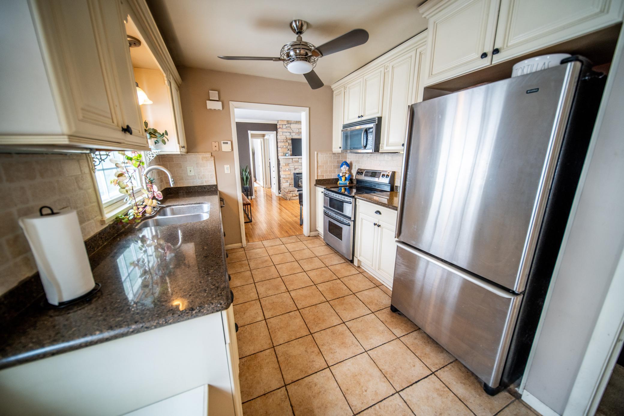 1003 10th Street Northeast Rochester, MN 55906 - Photo 8 of 46