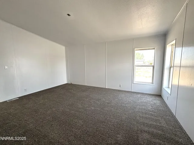 $249,000 | 102 Bastian Road, Battle Mountain, NV 89820