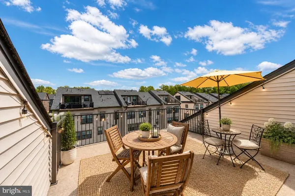 $4,600 | 12544 Ovation Drive, Fairfax, VA 22033
