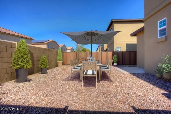 $2,090 | 1950 West Tierra Buena Lane, Unit 3, Phoenix, AZ 85023