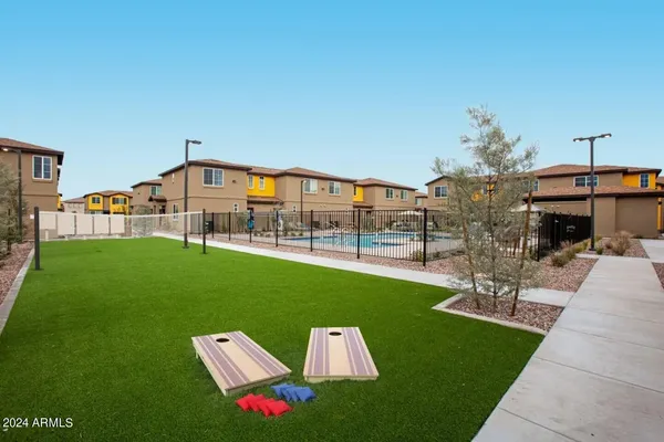 $2,090 | 1950 West Tierra Buena Lane, Unit 3, Phoenix, AZ 85023