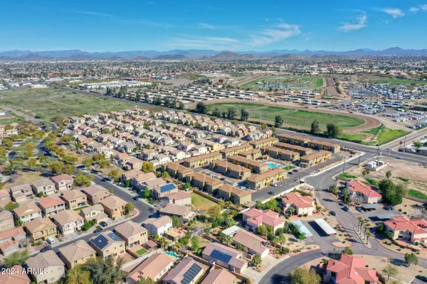 $2,090 | 1950 West Tierra Buena Lane, Unit 3, Phoenix, AZ 85023