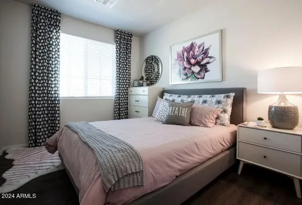 $2,090 | 1950 West Tierra Buena Lane, Unit 3, Phoenix, AZ 85023