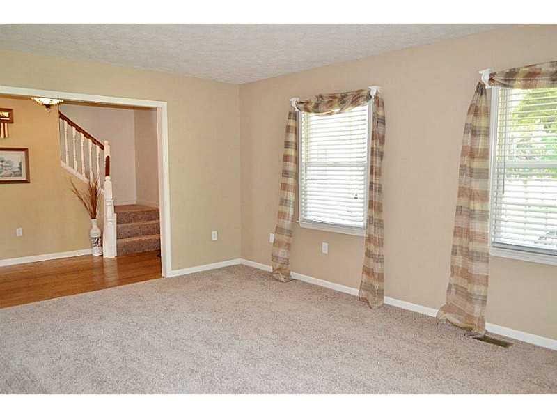 3730 Crescent Hill Road Springfield, OH 45502 - Photo 5 of 25 Gallery Image 5
