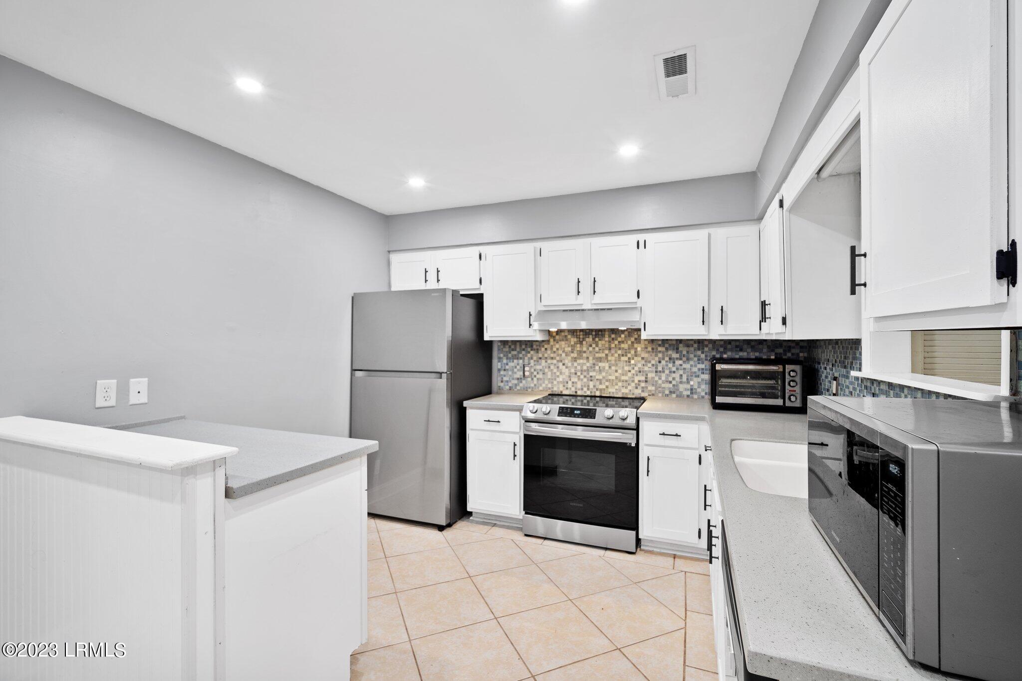 7 Buck Road Beaufort, SC 29907 - Photo 8 of 31 50-web-or-mls-DSC07322