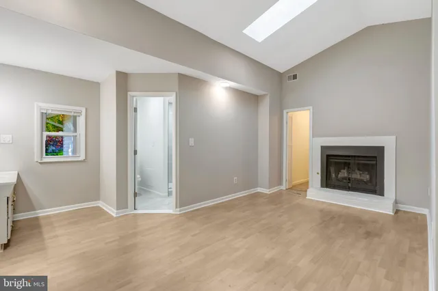 $750,000 | 10412 Pearl Street, Fairfax, VA 22032