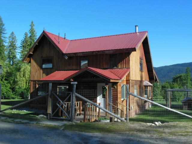 224 Anderson Road Kettle Falls, WA 99141 - Photo 2 of 20 Gallery Image 2