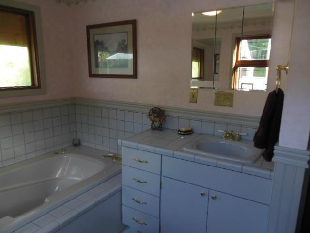 224 Anderson Road Kettle Falls, WA 99141 - Photo 14 of 20 Gallery Image 14