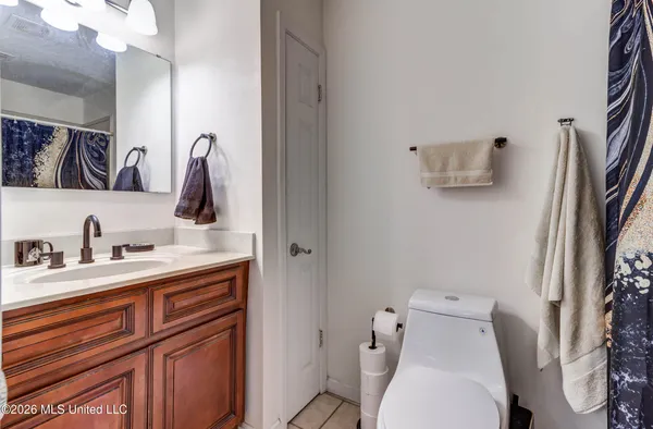 $425,000 | 5809 David Davis Place, Ocean Springs, MS 39564