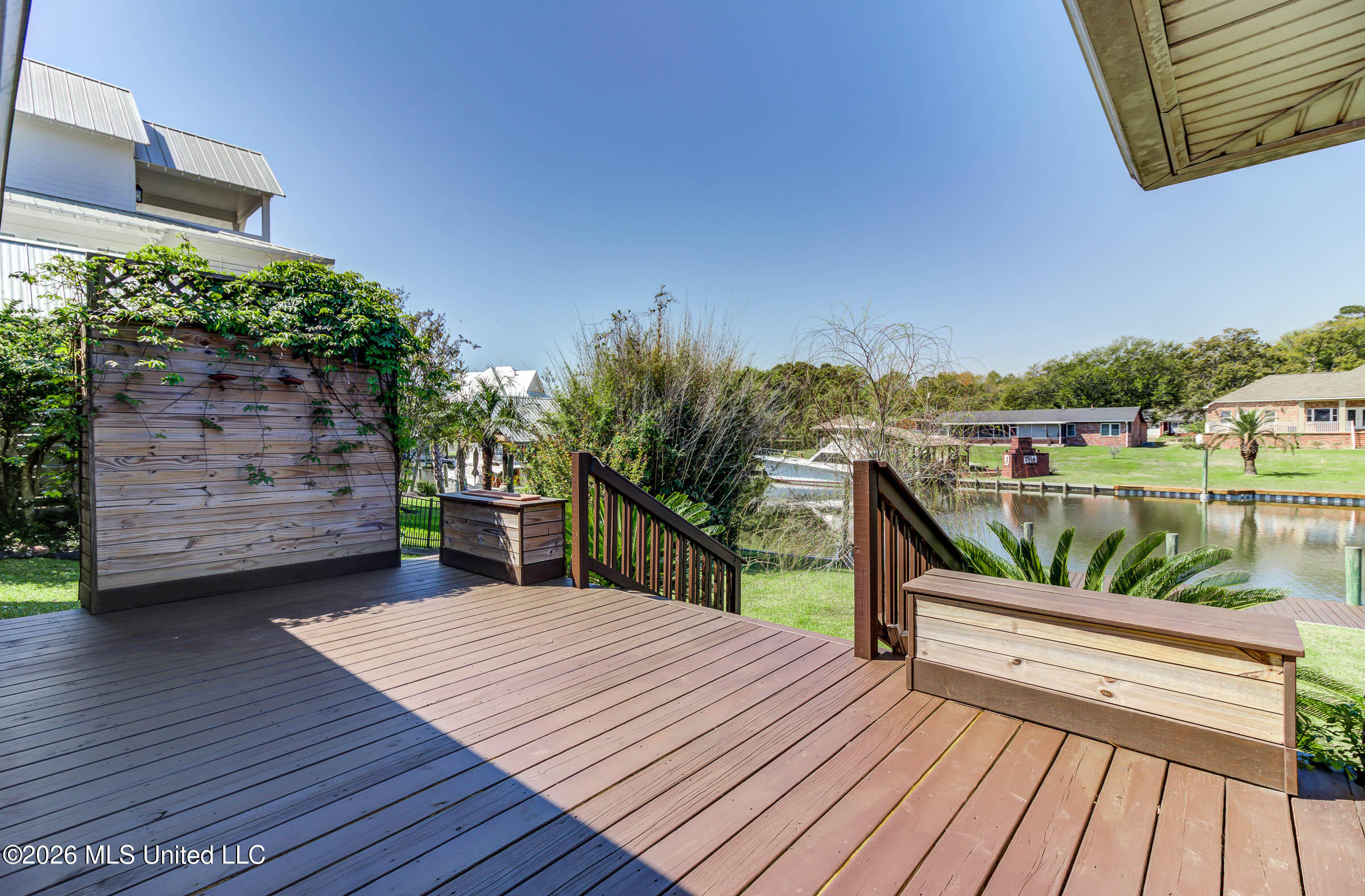 5809 David Davis Place Ocean Springs, MS 39564 - Photo 30 of 33 Back deck
