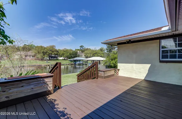 $425,000 | 5809 David Davis Place, Ocean Springs, MS 39564