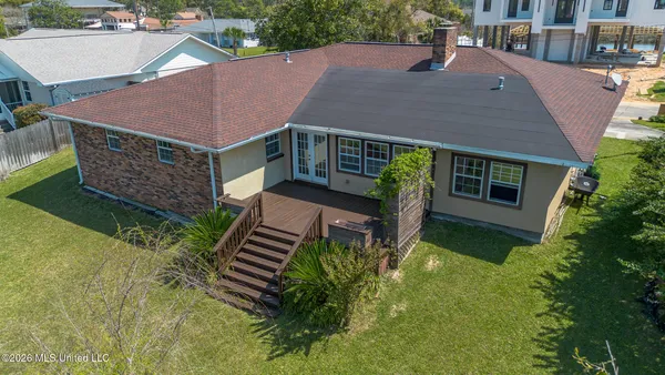 $425,000 | 5809 David Davis Place, Ocean Springs, MS 39564