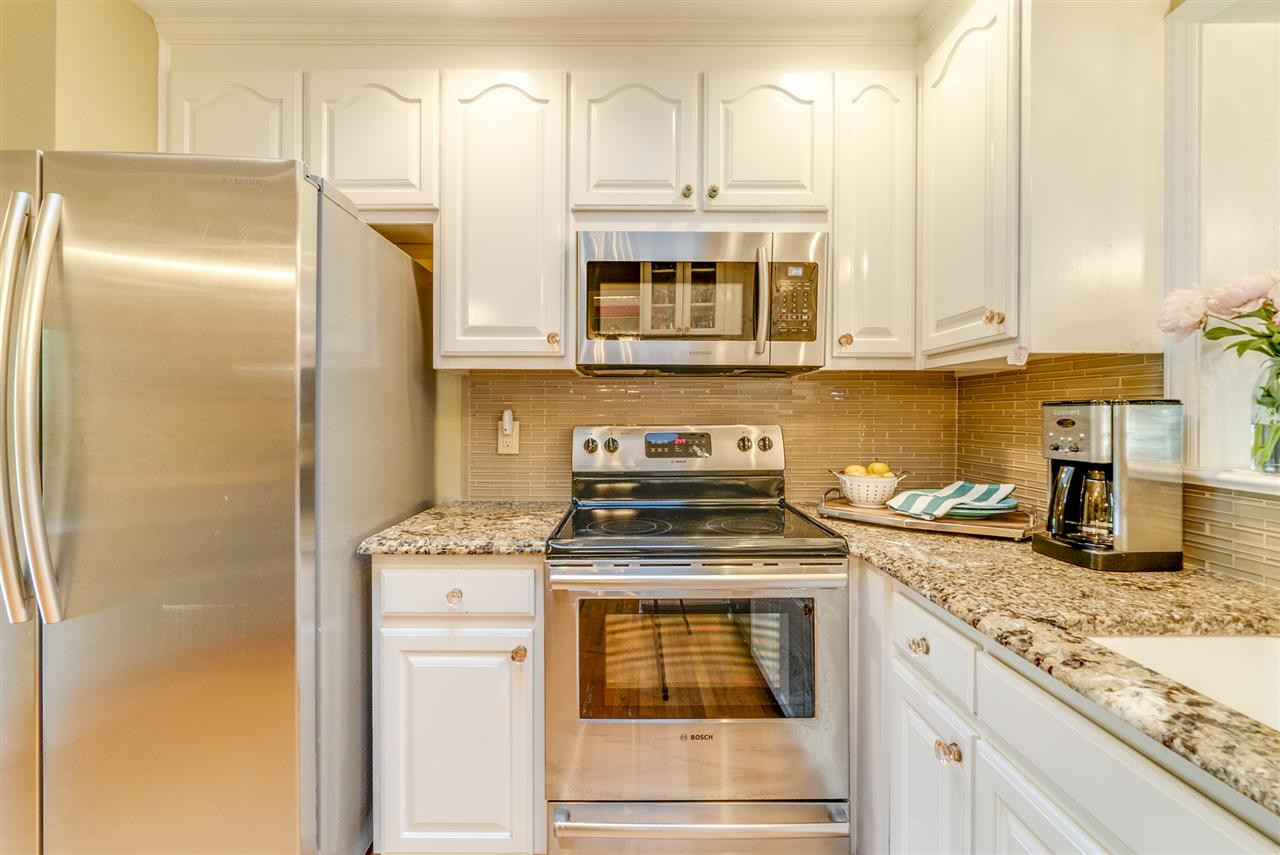 805 Autumn Court Raleigh, NC 27609 - Photo 7 of 25 Photo 7