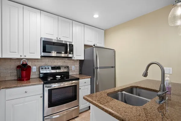 $415,000 | 908 Sandollar Street, Unit 908, Rockport, TX 78382