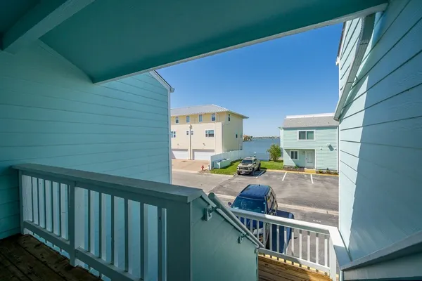 $415,000 | 908 Sandollar Street, Unit 908, Rockport, TX 78382