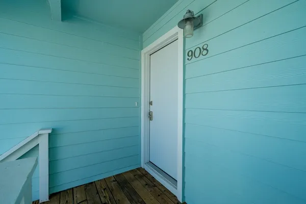 $415,000 | 908 Sandollar Street, Unit 908, Rockport, TX 78382