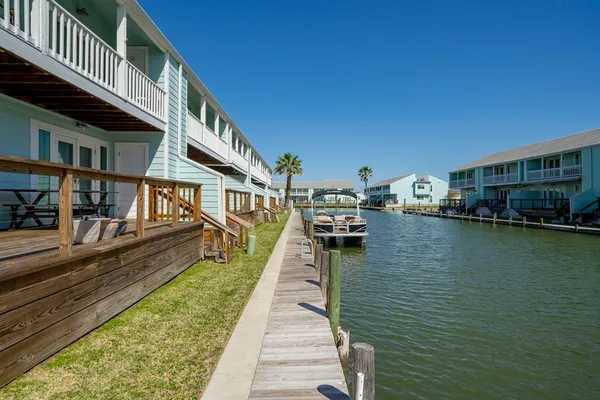 $415,000 | 908 Sandollar Street, Unit 908, Rockport, TX 78382