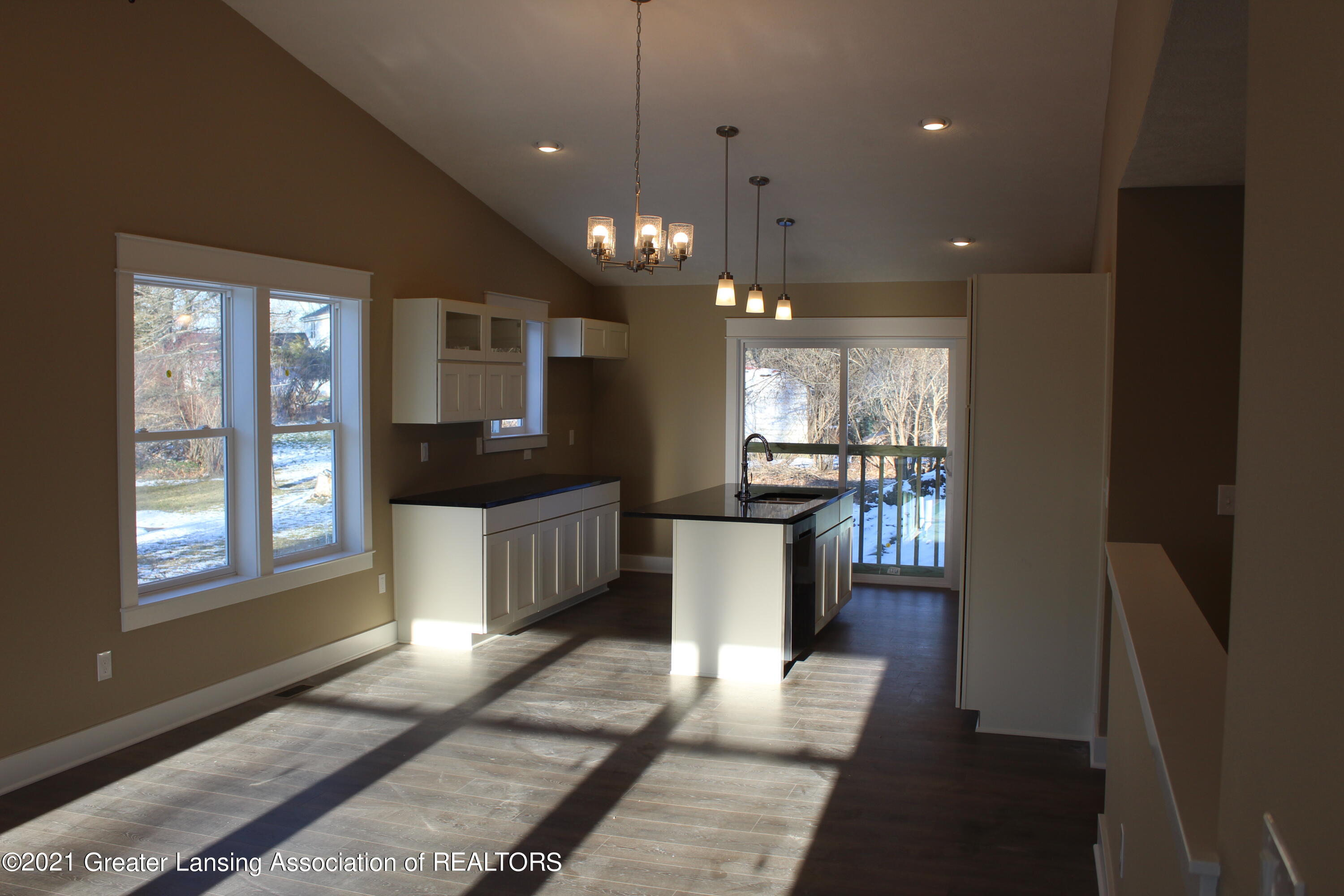 65 Dickens Street Spring Arbor, MI 49283 - Photo 5 of 47 IMG_1716