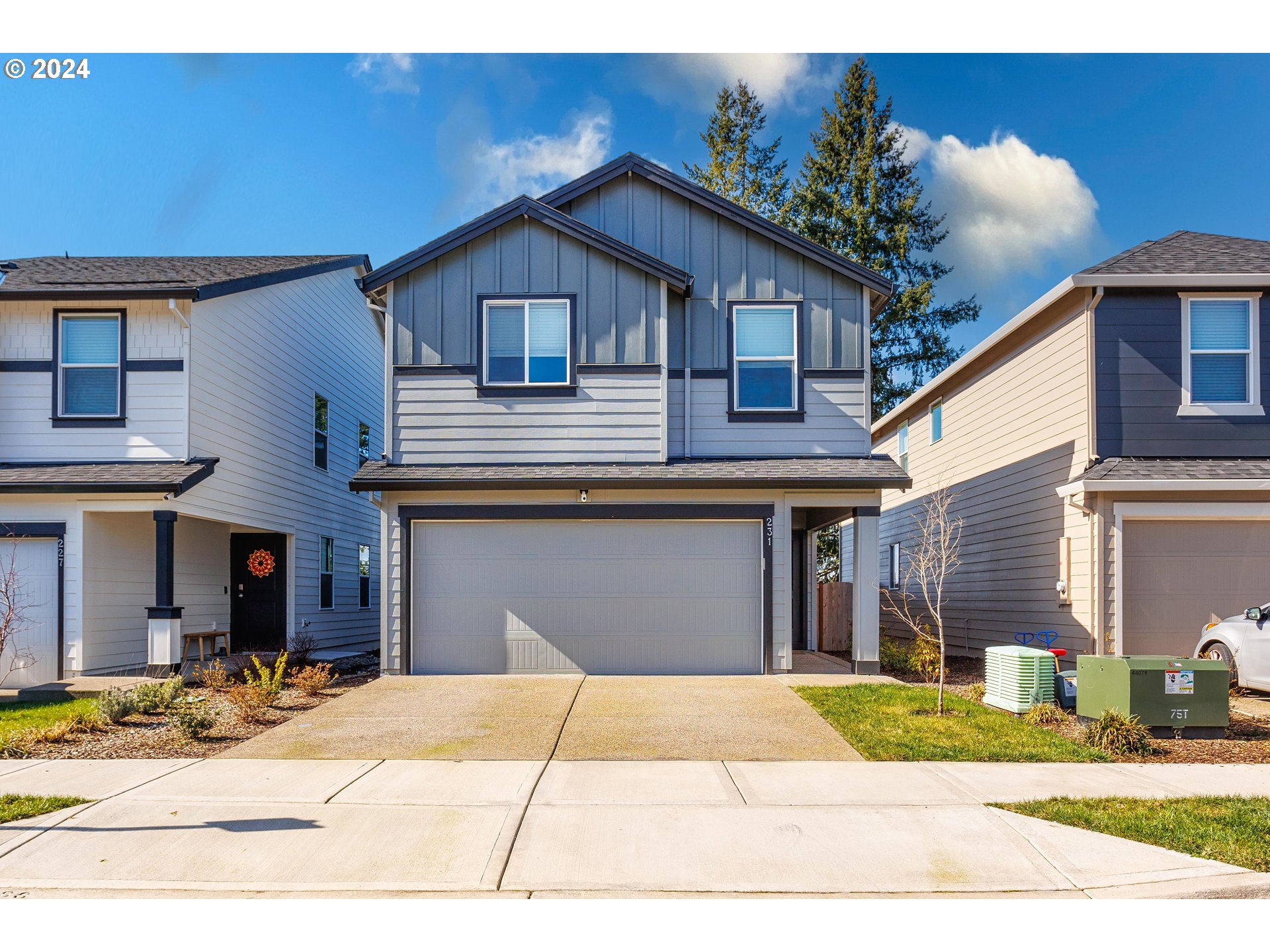 231 Northeast 28th Court Ridgefield, WA 98642 - Photo 2 of 28 Gallery Image 2