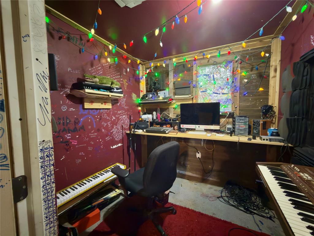 1544 Stainback Road Red Oak, TX 75154 - Photo 31 of 40 recording studio sound proof