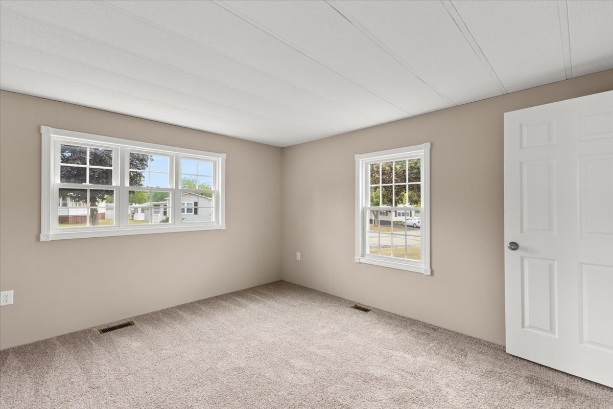 9 Puritan Road Taunton, MA 02780 - Photo 12 of 32 Gallery Image 12