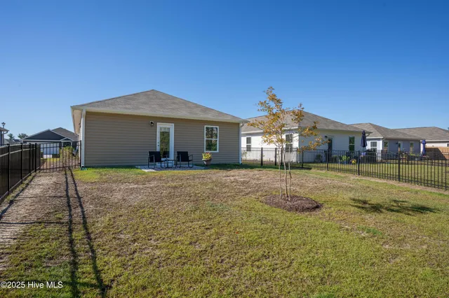 $1,995 | 2018 Course Lane, Surf City, NC 28445