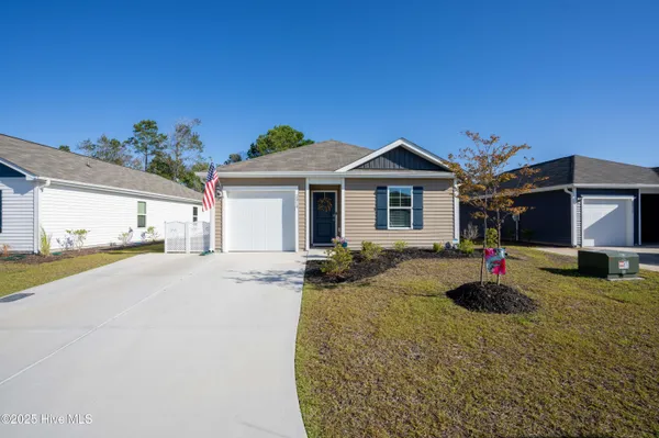 $1,995 | 2018 Course Lane, Surf City, NC 28445