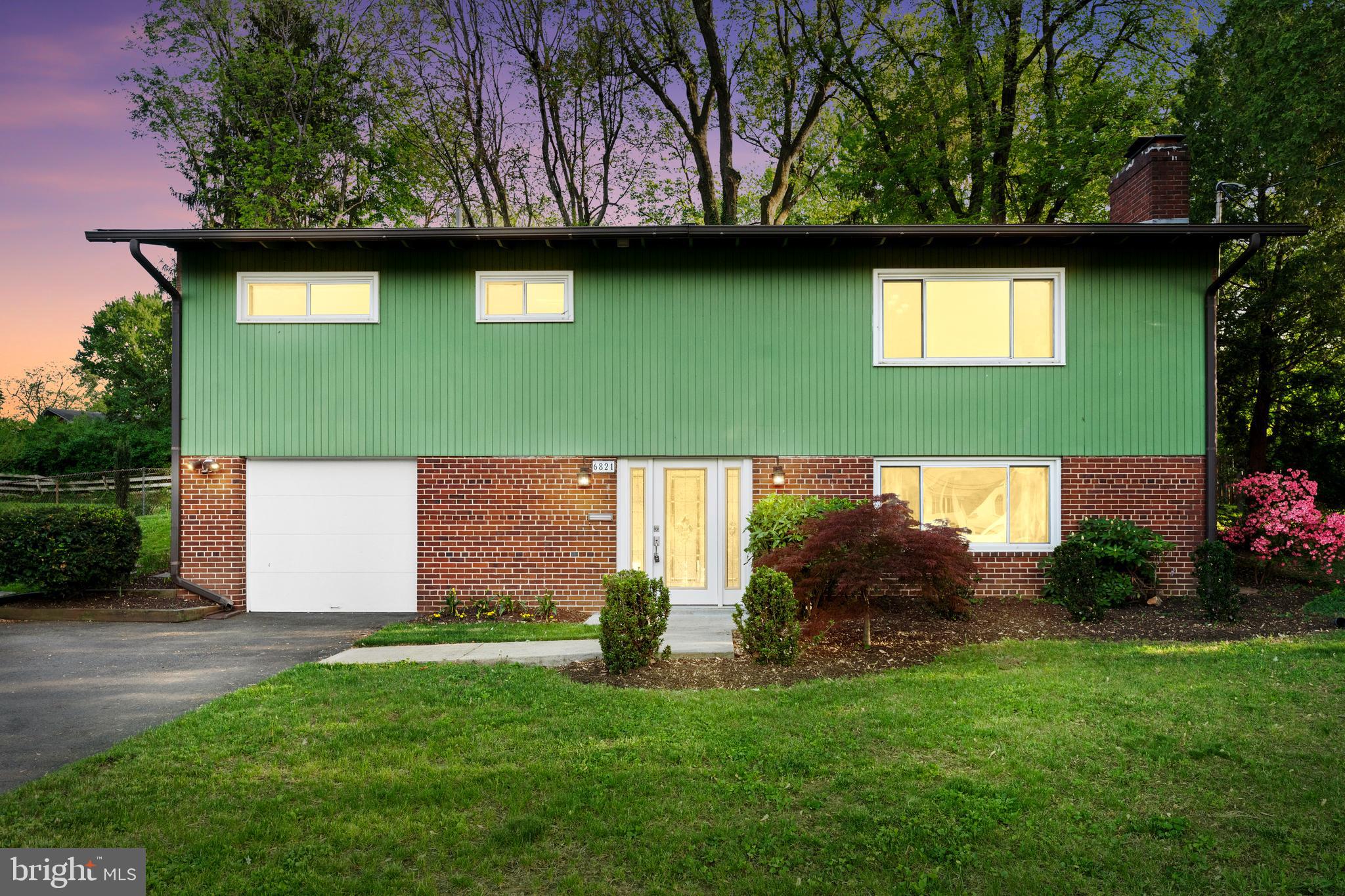 6821 Old Chesterbrook Road McLean, VA 22101 - Photo 1 of 38 Gallery Image 1