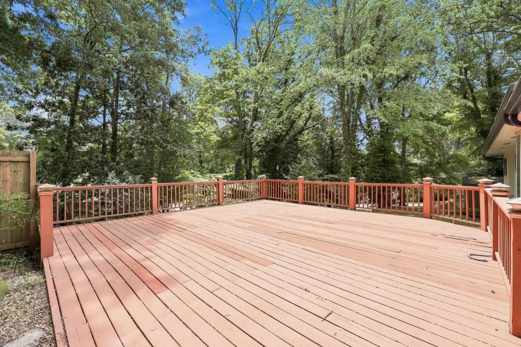 989 Rudolph Street Gainesville, GA 30501 - Photo 27 of 33 Gallery Image 27