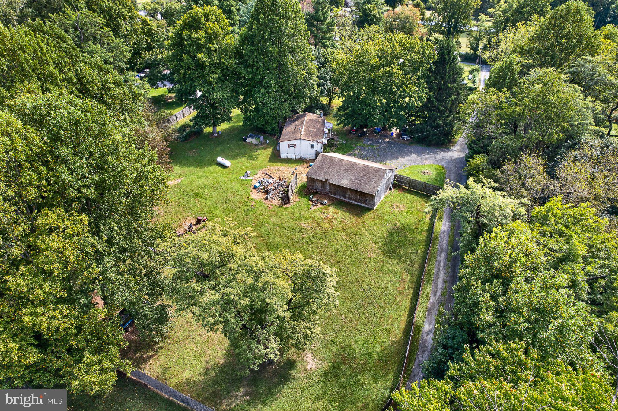 15410 Holly Grove Road Silver Spring, MD 20905 - Photo 8 of 16 Gallery Image 8