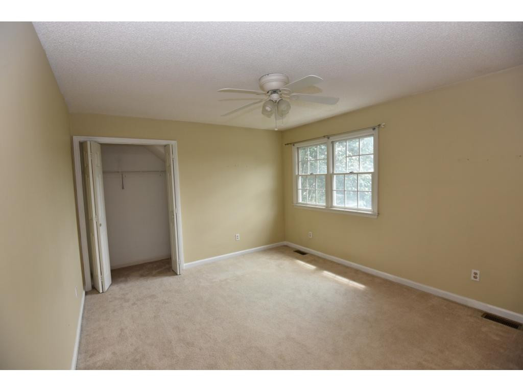 2700 Indian Ridge Road, Unit 28 Johnson City, TN 37604 - Photo 24 of 32 Photo 24