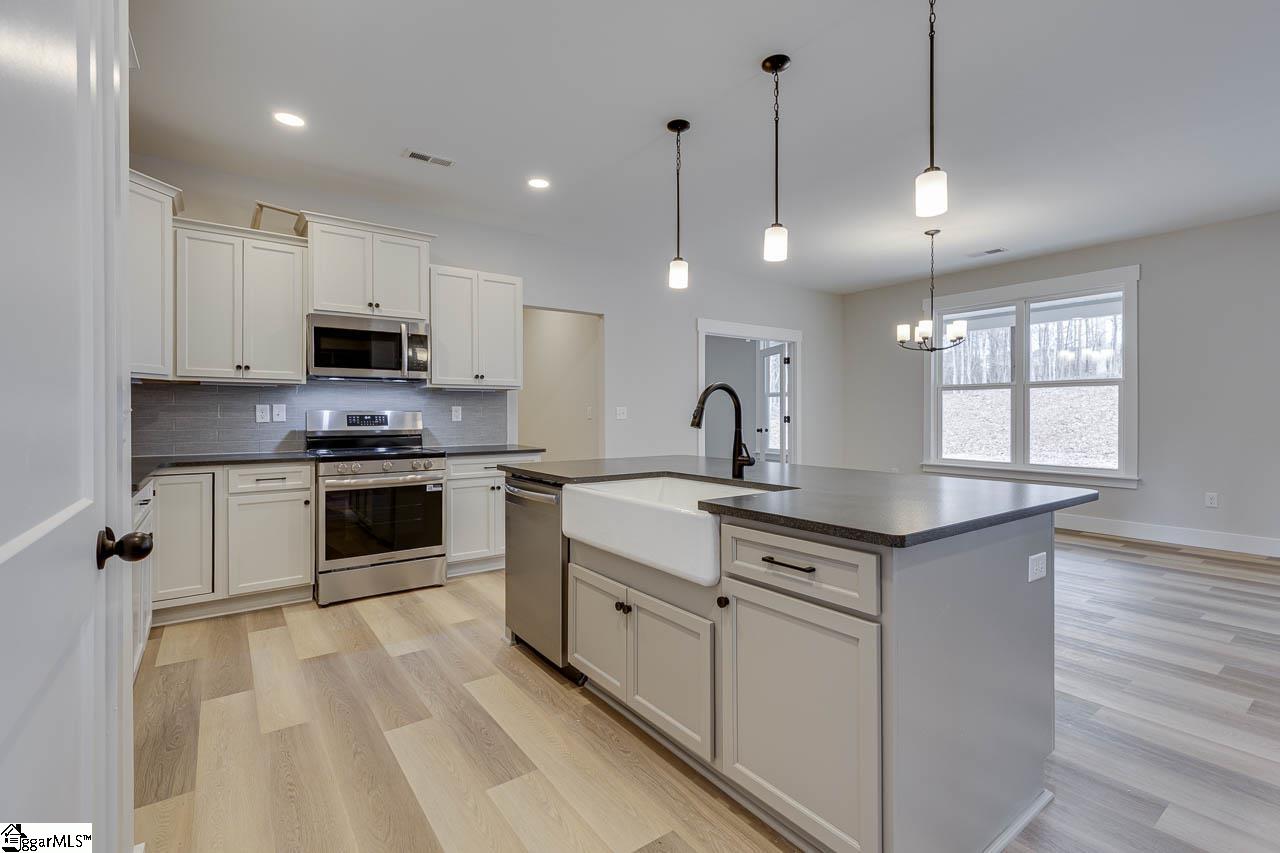 320 Jones Kelley Road Travelers Rest, SC 29690 - Photo 20 of 49