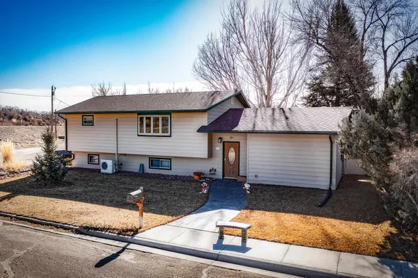 $369,000 | 409 11th Avenue North, Greybull, WY 82426