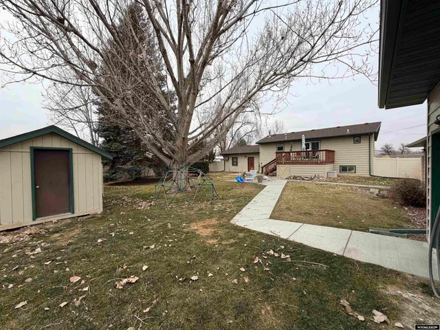 $369,000 | 409 11th Avenue North, Greybull, WY 82426