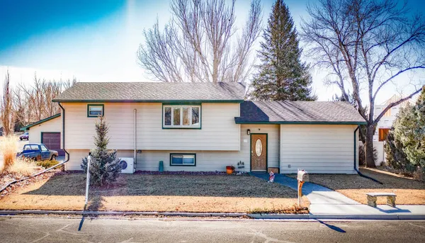 $369,000 | 409 11th Avenue North, Greybull, WY 82426