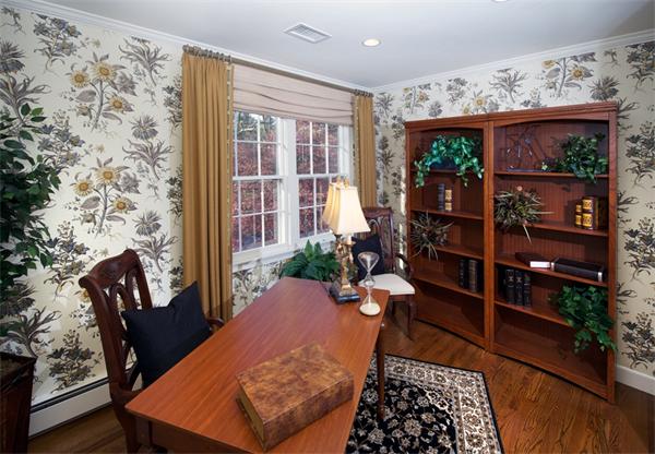 92 Livingston Road Wellesley, MA 02482 - Photo 7 of 19